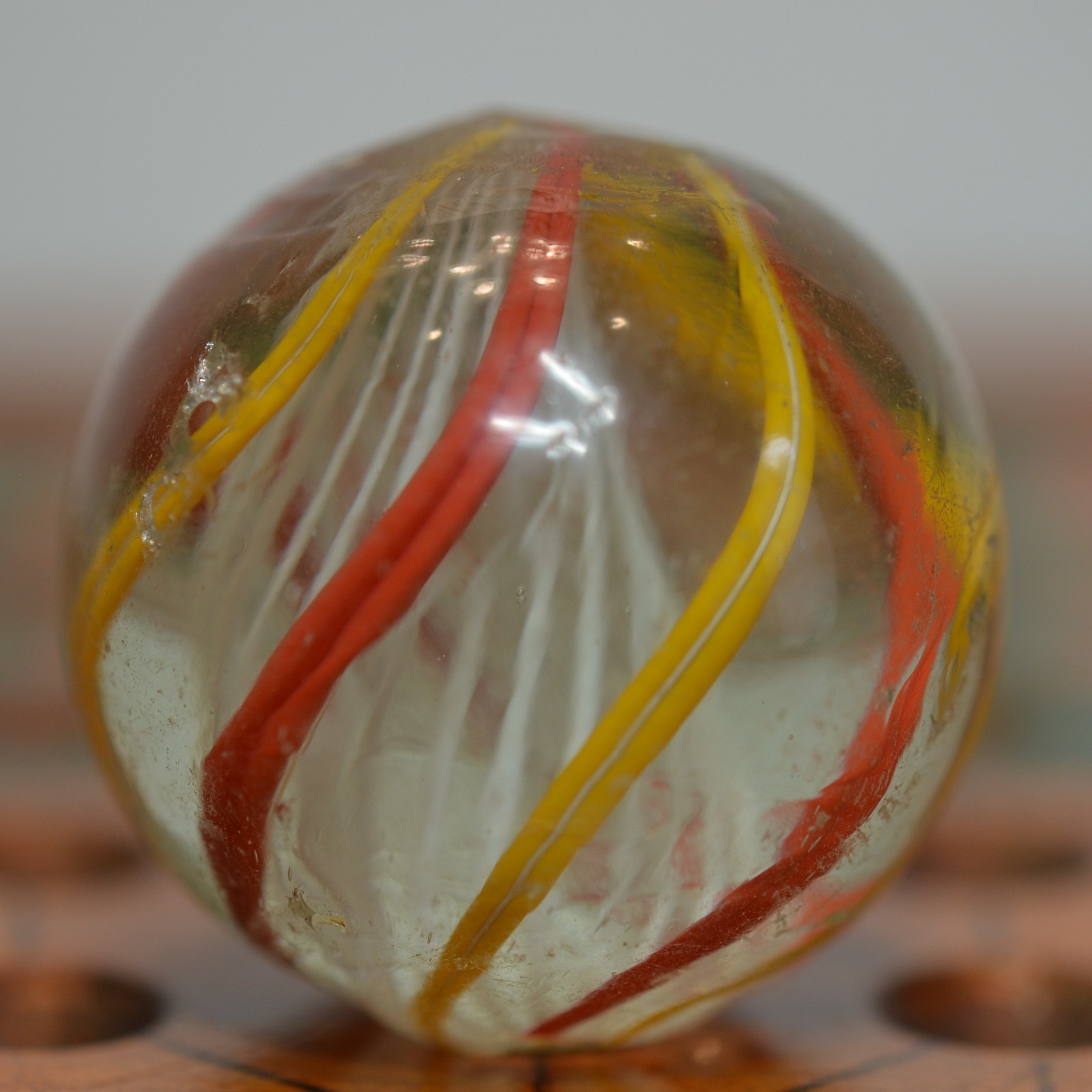 Handmade White Latticinio Swirl Marble, Shooter 1.23in Near Mint 1860-1920 S1560