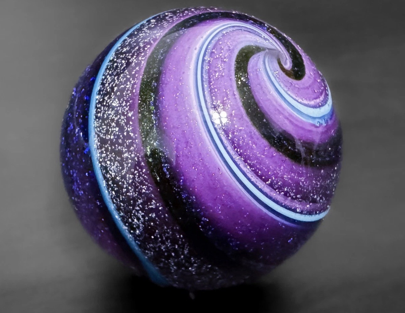 Eddie Seese 1.38″ 2003 Handblown Contemporary Art Glass Marble