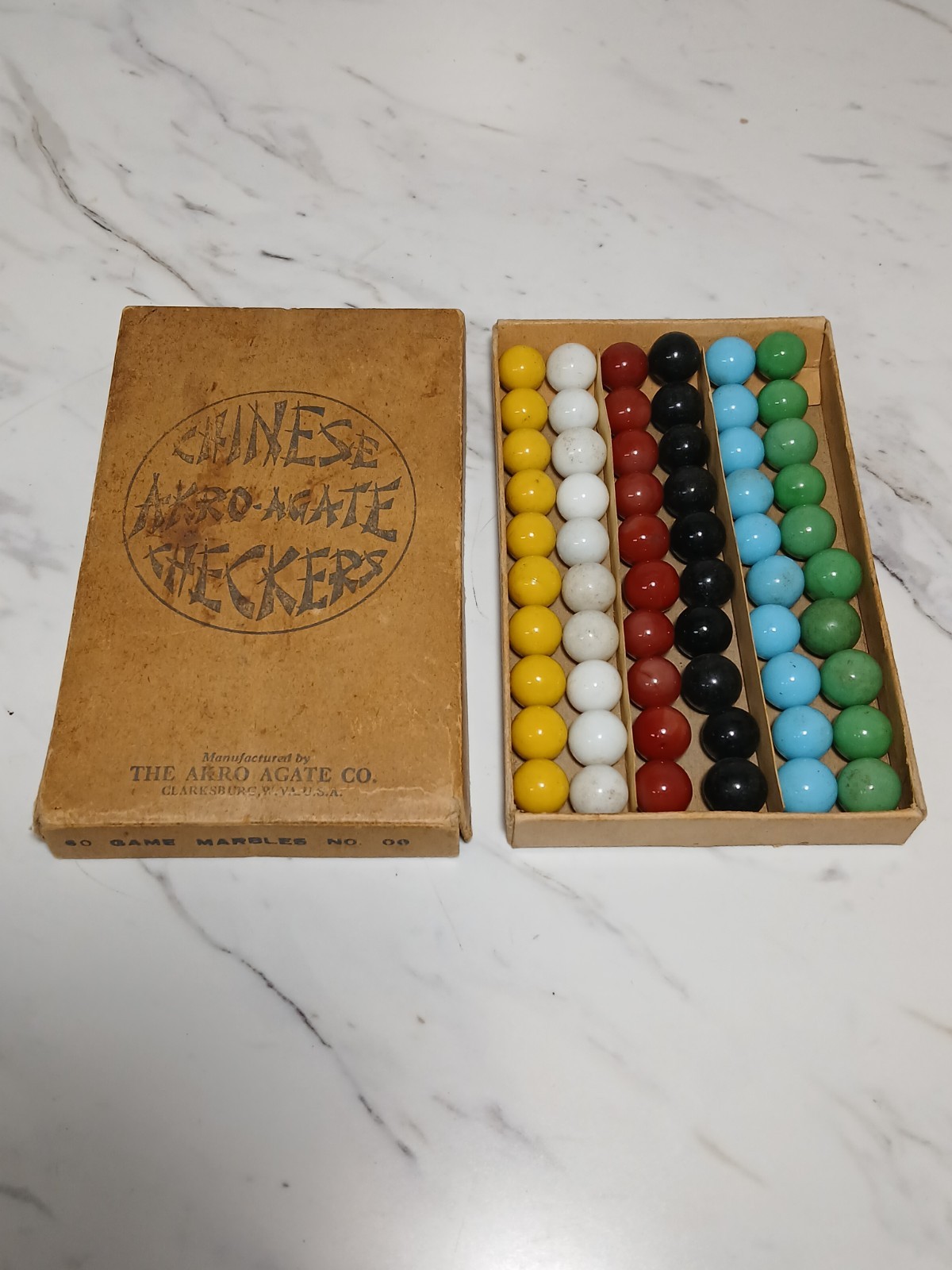 Antique 1940s Akro Agate 60 Chinese Checkers Marbles COMPLETE SET w/ Box