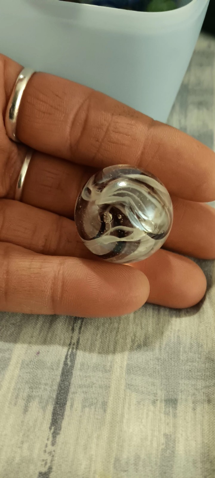 VERY PRETTY Swirl White And Brown Agate Marbel