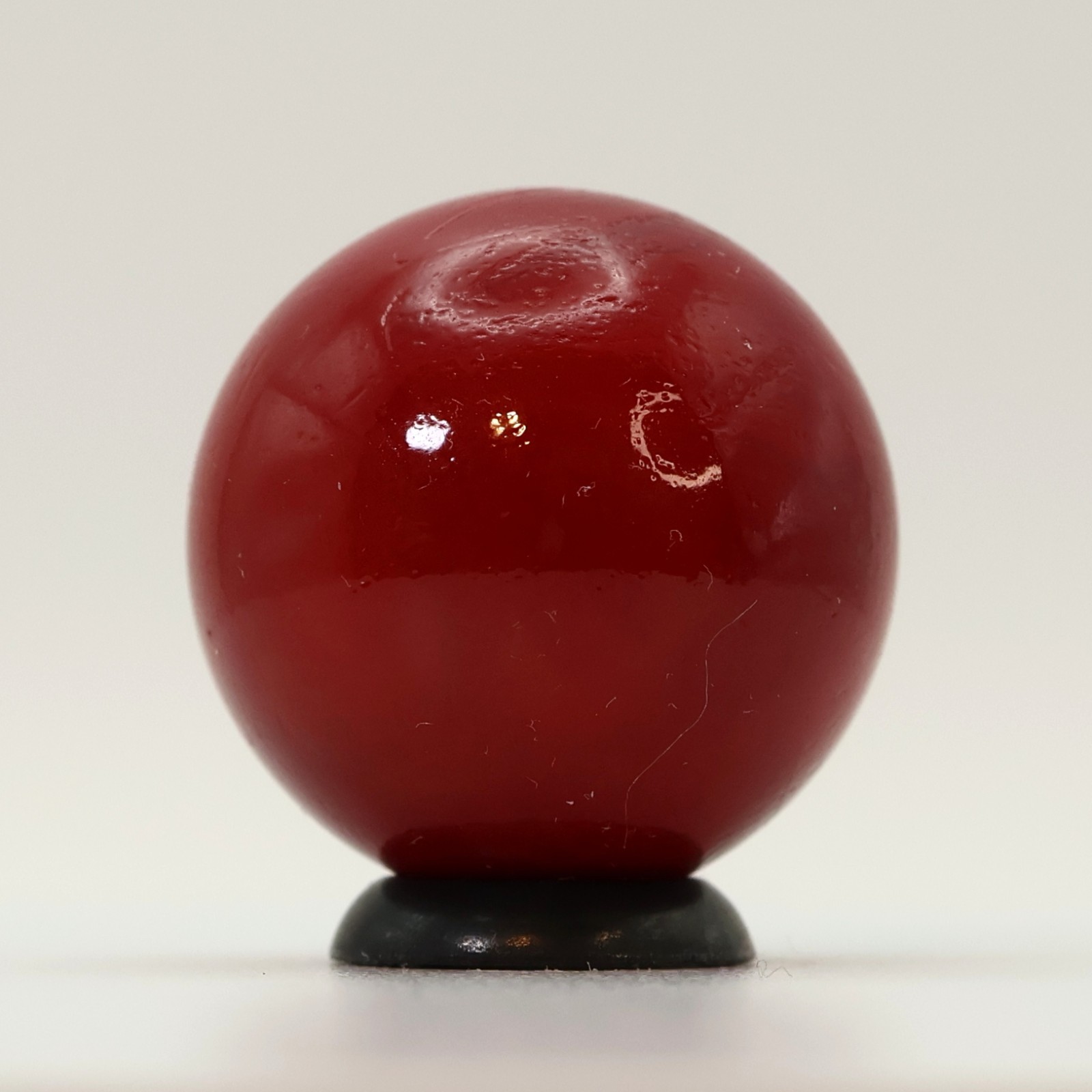 7/8″ Ruby Red Master marble Opaque Pink UV NM
