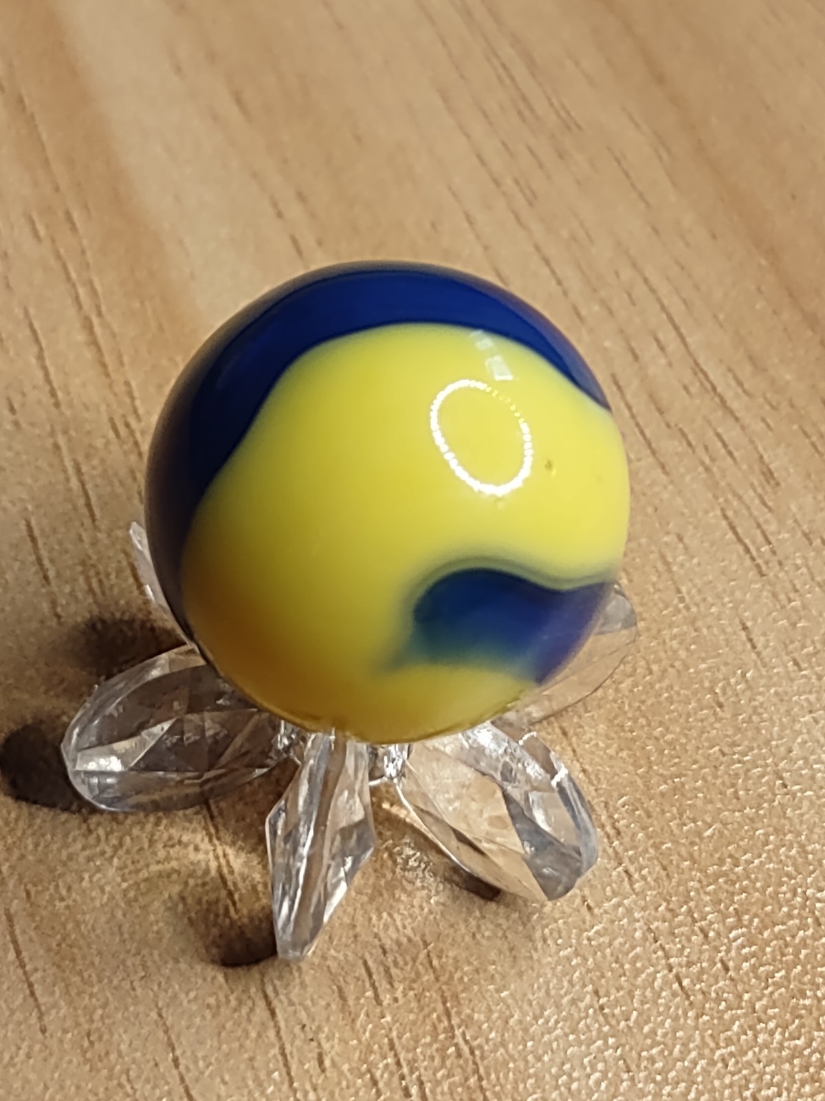 .72″ Yellow & Dark Blue – Akro Corkscrew Swirl Vintage Glass Marble Old Toys