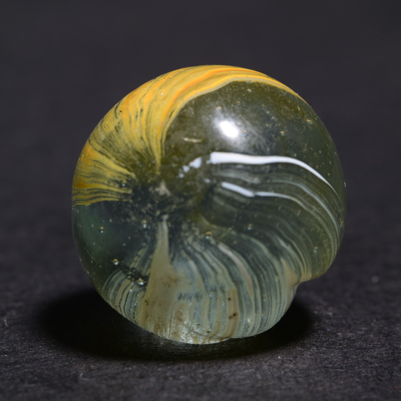 Indian Marble German Handmade Antique 2-Panel Ice & Egg Yolk 15.1mm 19/32”