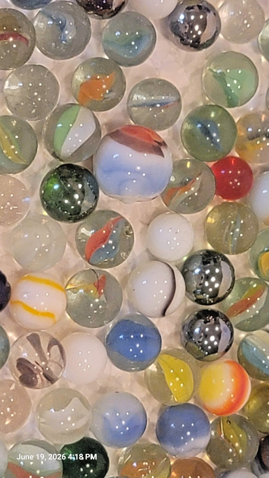 Marbles lot Vintage Various Types and Sizes 2 Pound 12 Oz Shooters Cats Eyes Etc