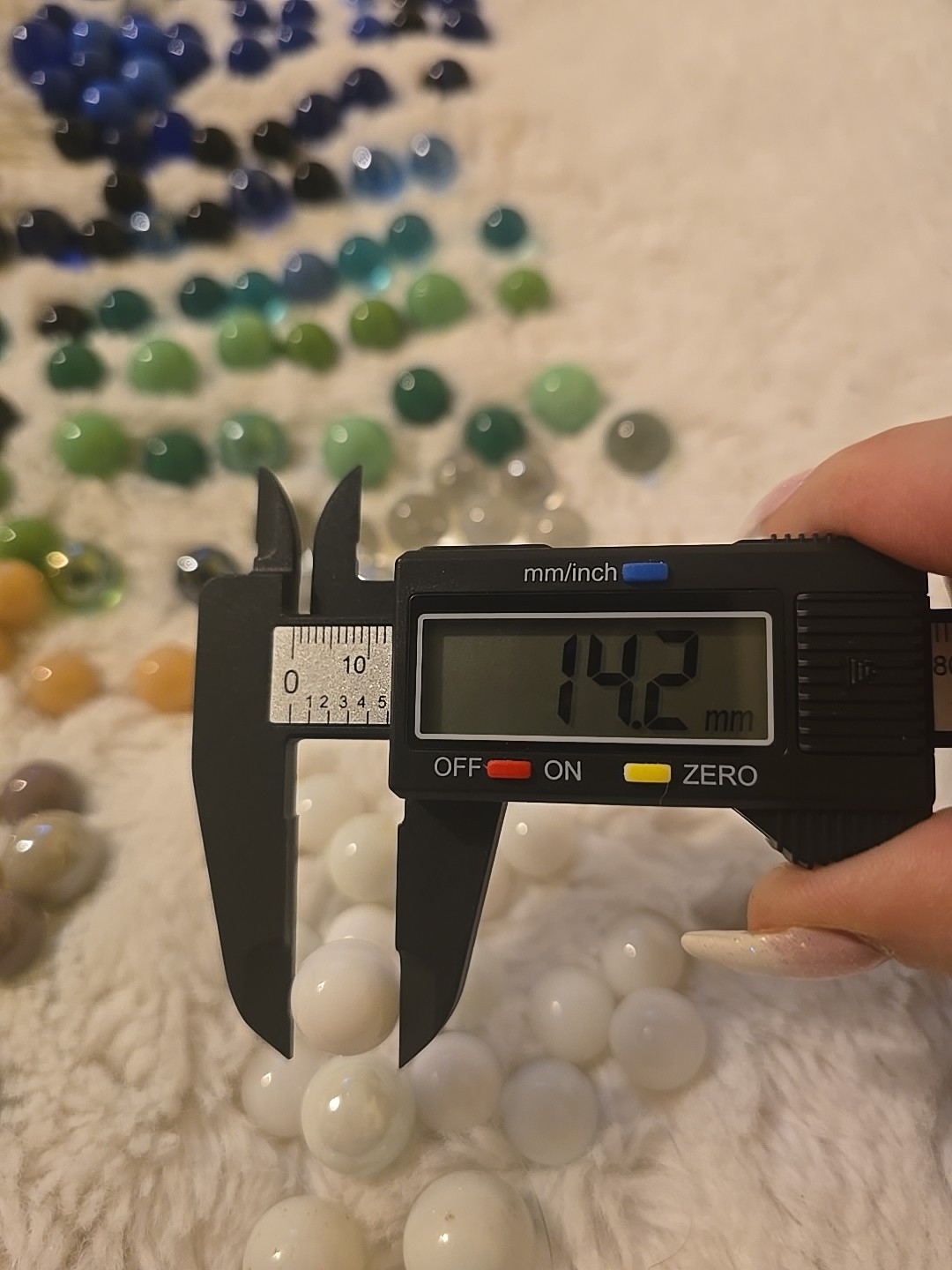 Mixed Lot Of 150+ Marbles Vintage Solid, Clear Comes Fast Shipping Blue Green