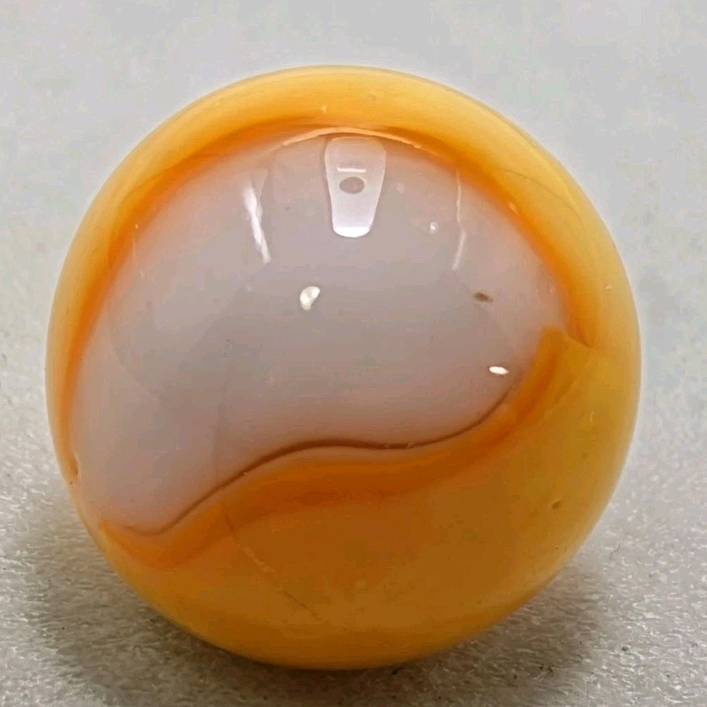 Peltier Glass Company; Rainbo Hybrid Pink Streak 5/8″ Wet Mint