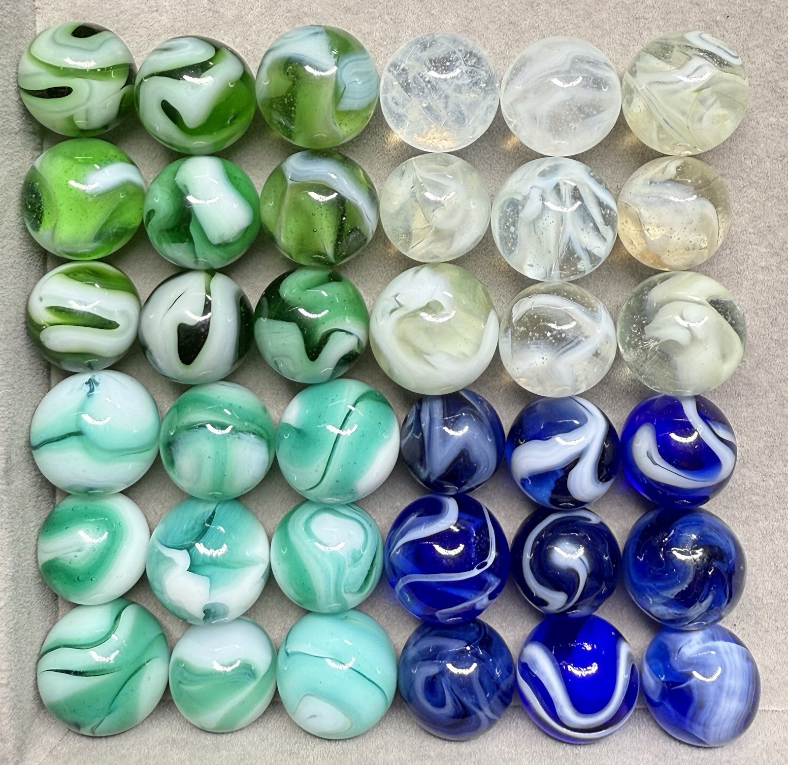 Lot of 36 Vintage Alley Champion Ravenswood West Virginia Marbles NM(+) To Mint