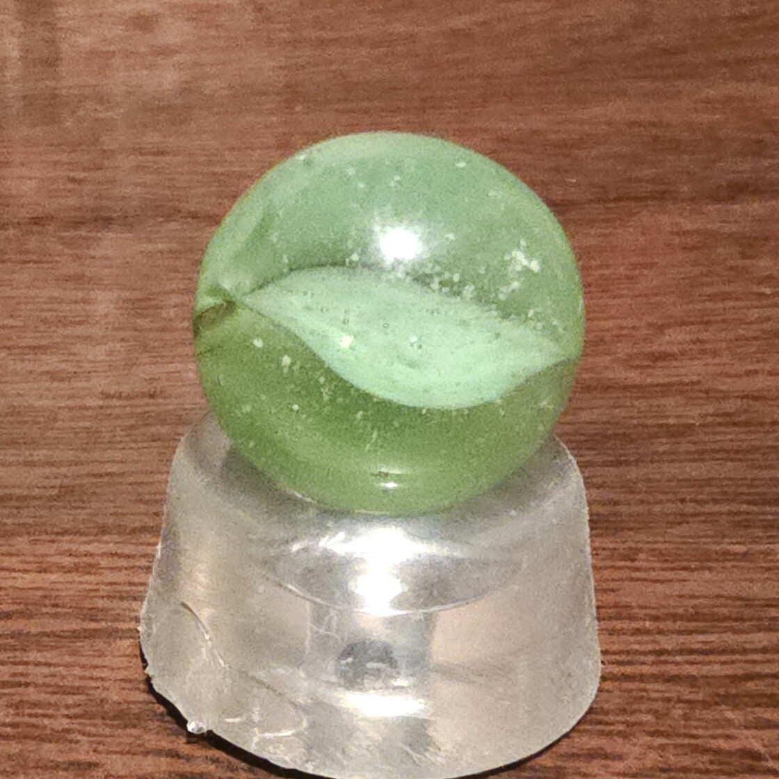 Vintage C. E. Bogard Hybrid Cats Eye Green In Clear .718″ Shooter Marble