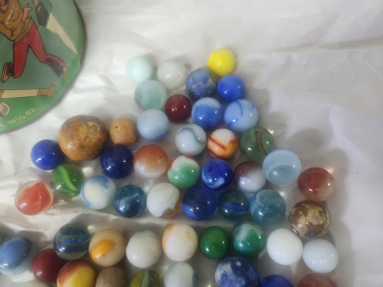 Lot of 130 vintage marbles in vintage Cherrydale Farms peanut Crunch 1950s Can.