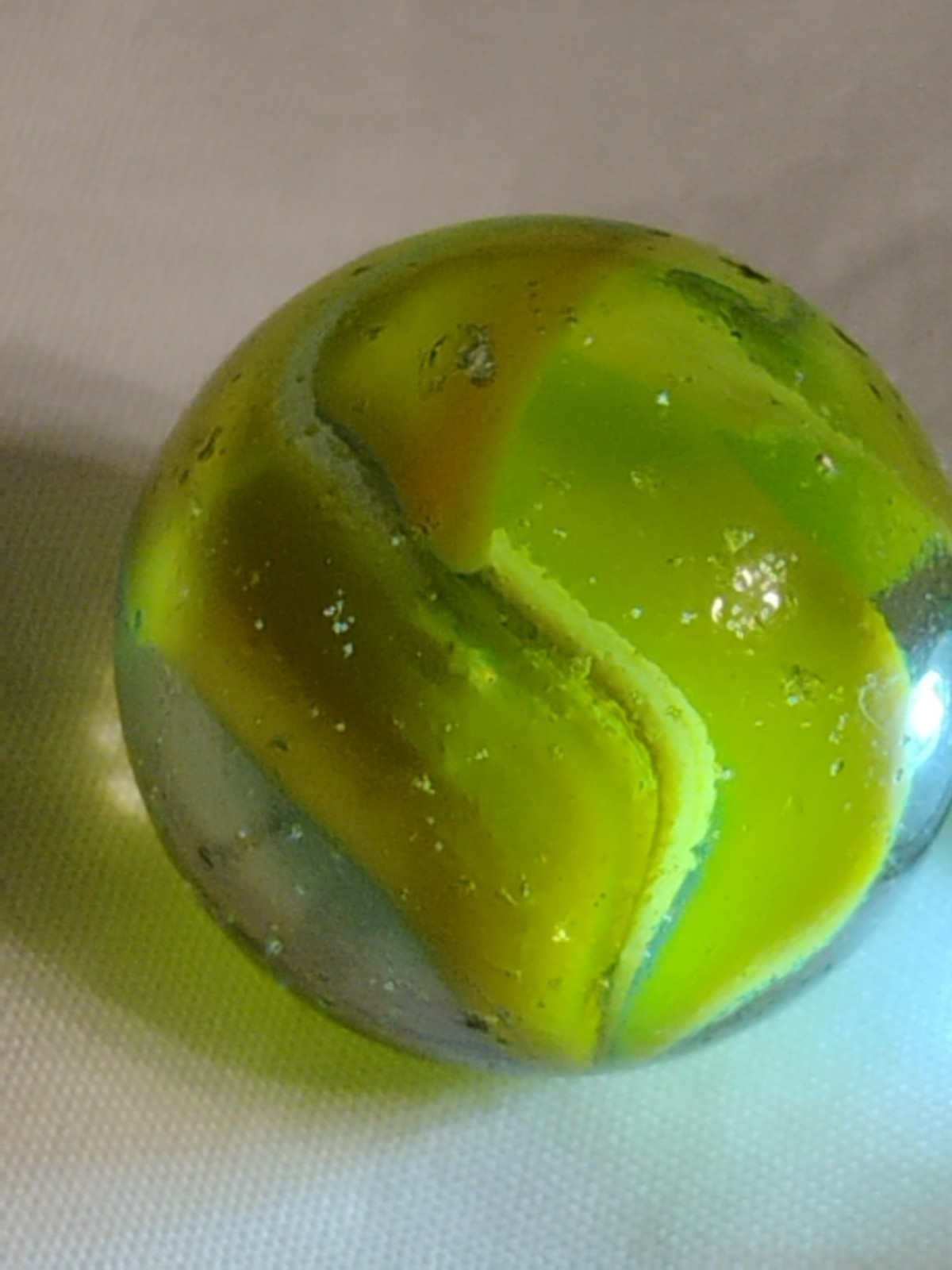 Vintage Crazy .95 Vitro Peltier Marble King Hybrid Cobra Shooter Size Marble ?