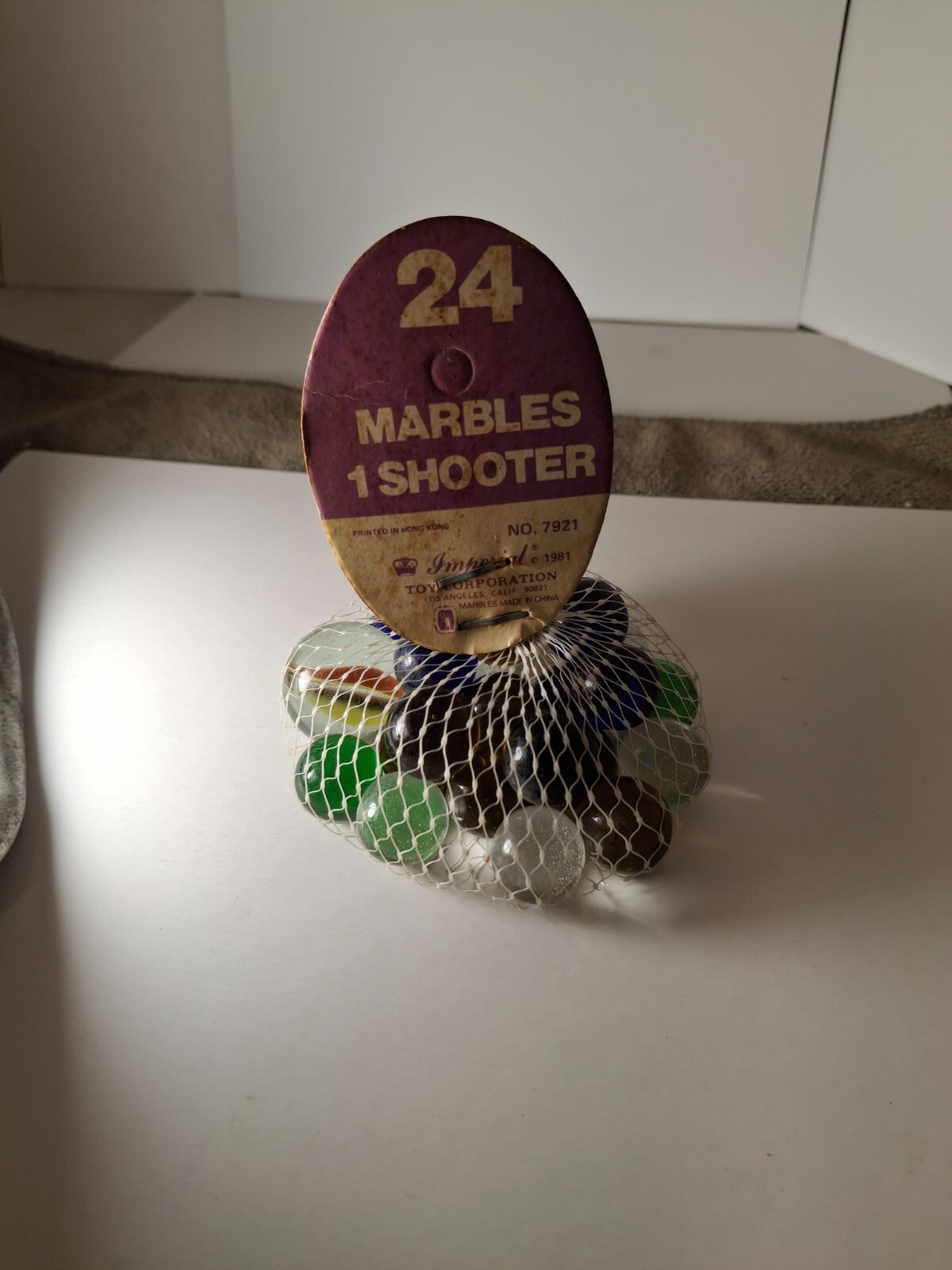 IMPERIAL (2) BAGS 24 MARBLES ea 1 SHOOTER NO.7921 RARE COLOR 6 VEIN SHOOTERS ’81