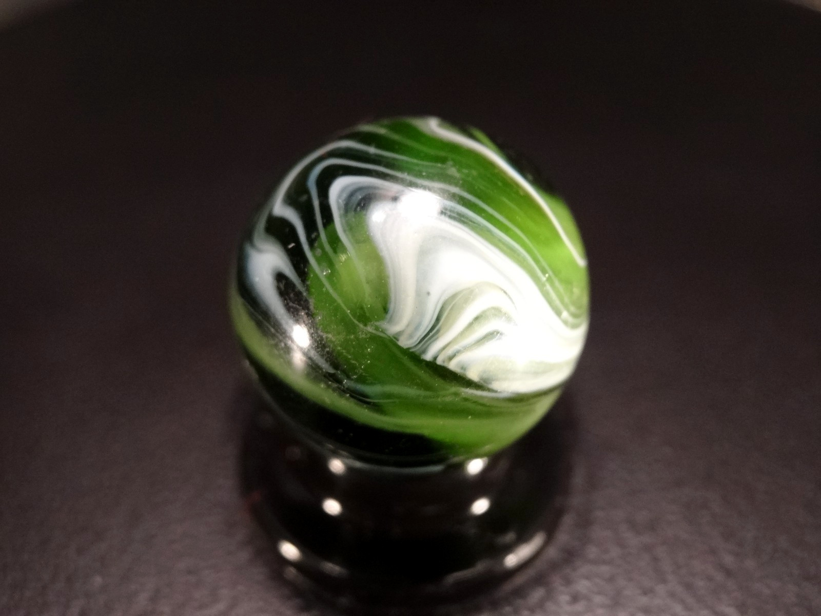 PELTIER *GREEN * National Onyx SLAG FEATHER PATTERN Exceptional🟢🟢🟢
