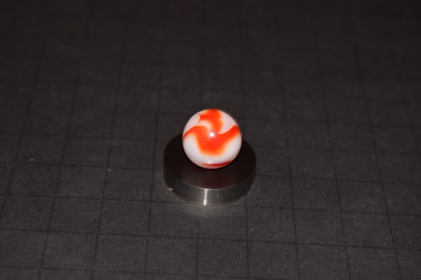 Vintage Alley 🔴RED Ribbon🔴 Collectors Toy Marble Size .625″=5/8″=16mm MINT