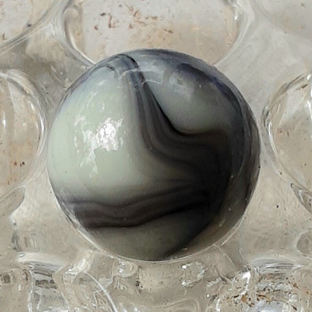 5/8″ CAC Vary Cool UV Swirl Marble In Beautiful Mint Condition 👌.