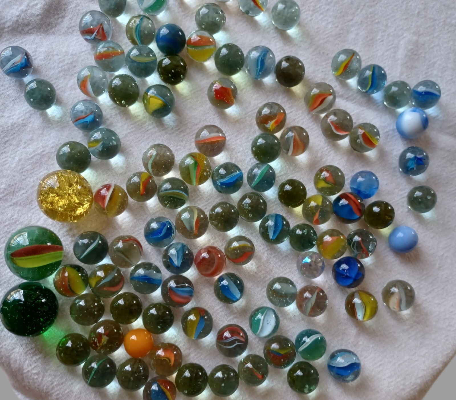 Marbles Lot of 100 +3 big multi-colored swirl