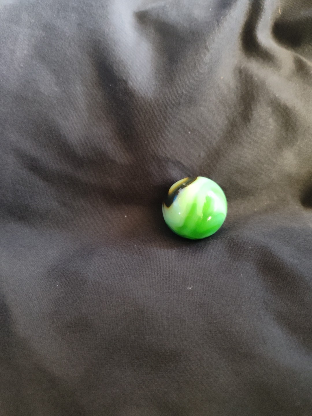 1″ Shooter Marbles Green White and Brown Pistachio Swirl
