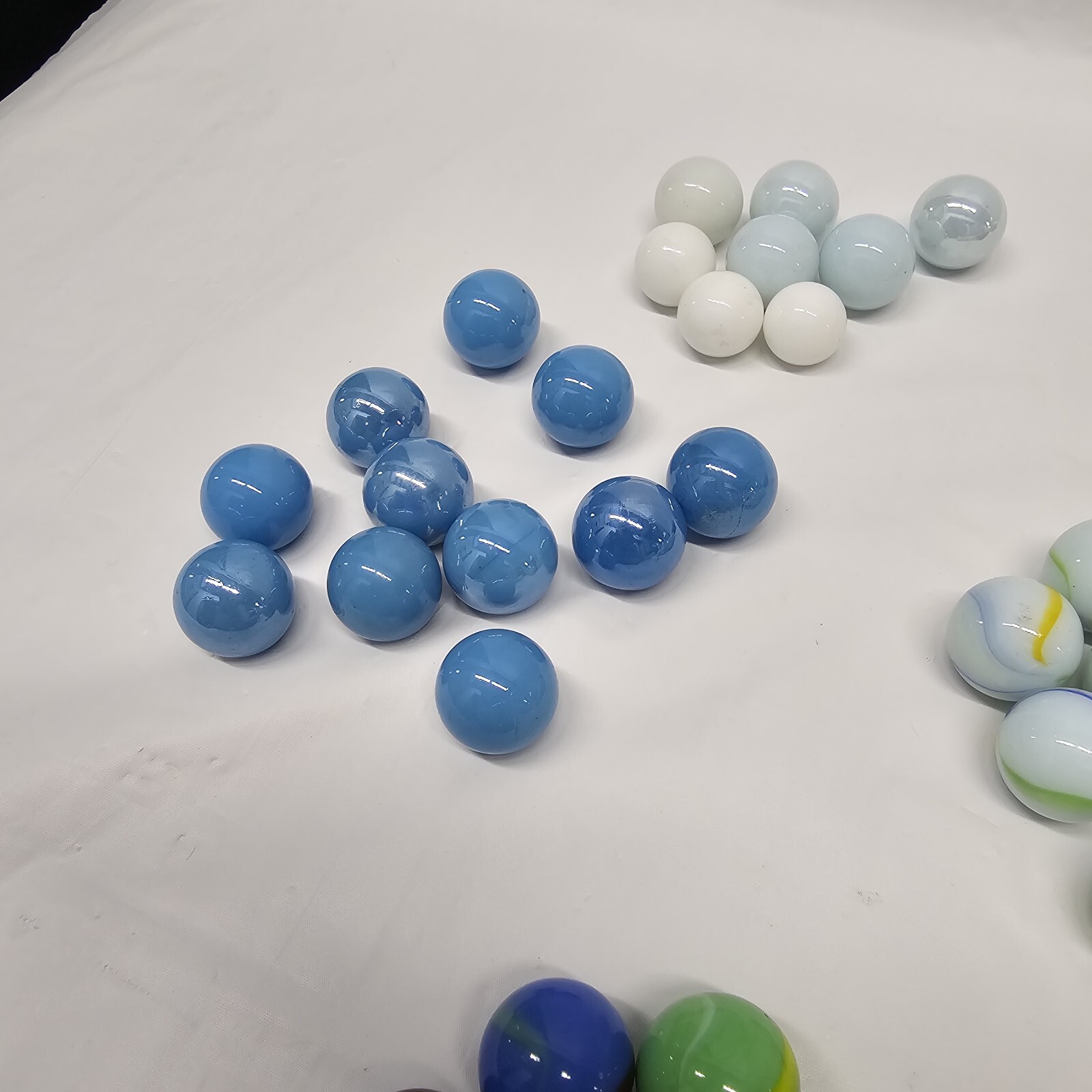 Huge Lot Of Vintage Marbles 165+ Large And Small 18 Mixed Varieties