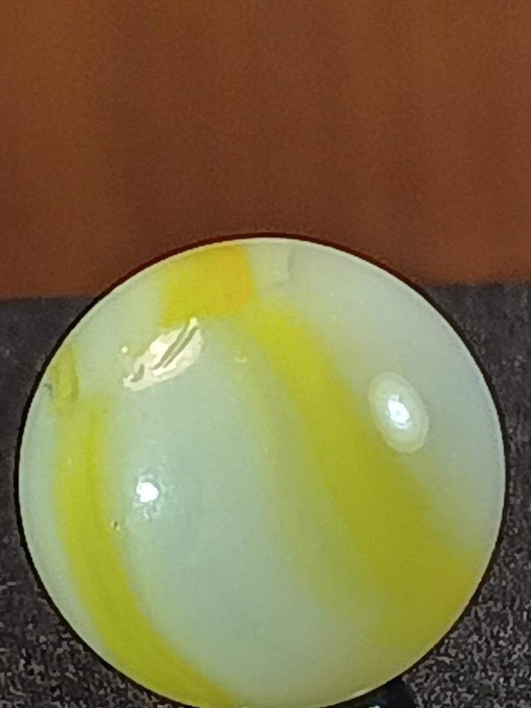 5/8″ Peltier High Noon Sun Yellow Lucent White on Clear NM Serious Marble B291