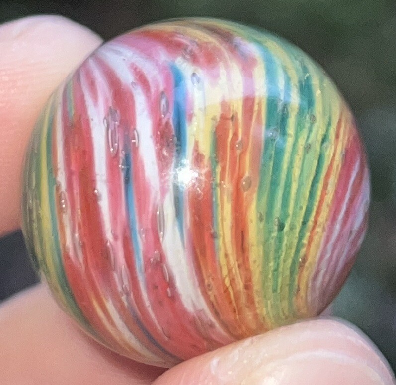 OUTSTANDING GERMAN Onion Skin Marble 15/16” German Multi Color Onion Skin Marble
