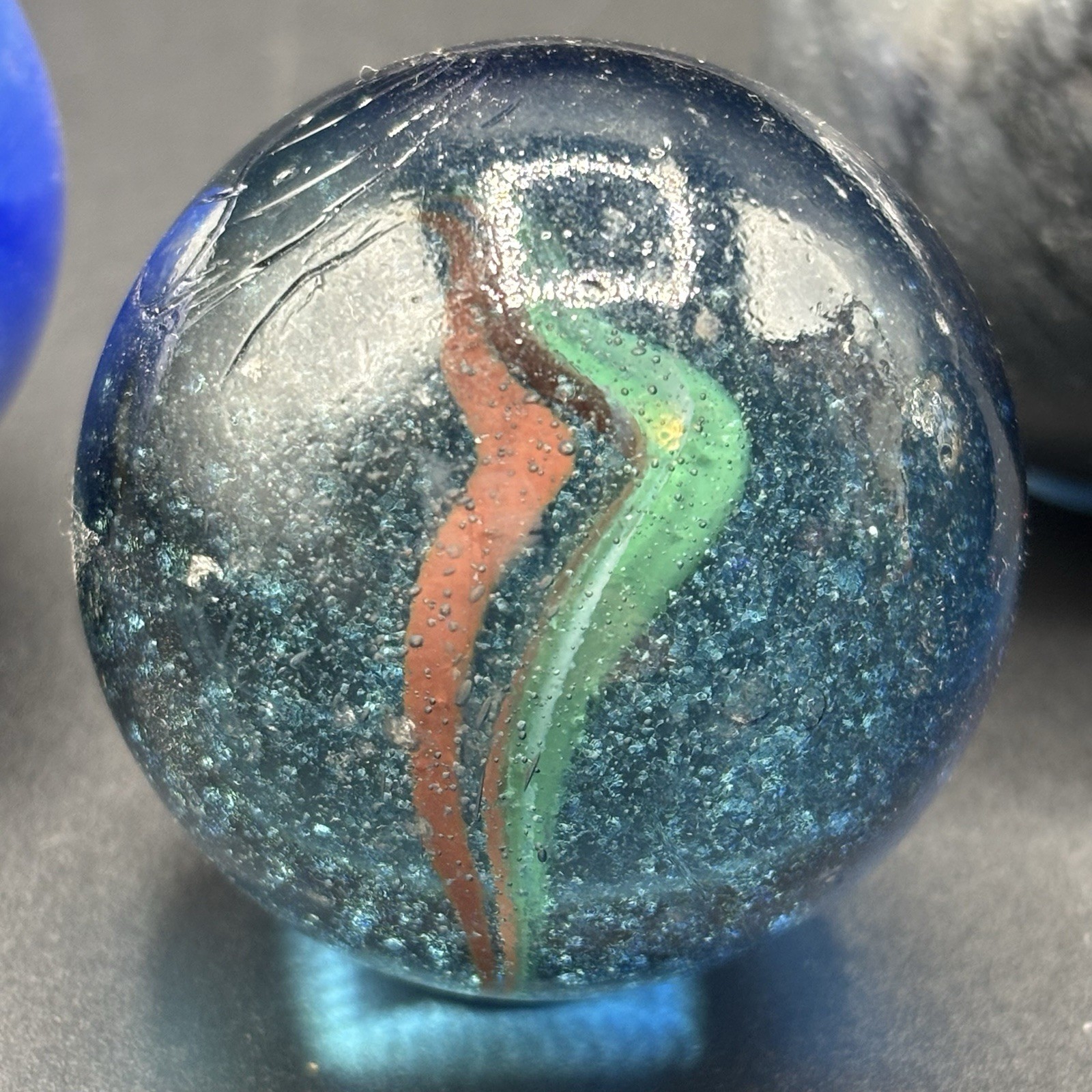 Vintage Oversized Art Glass Marbles Glitterbomb/Confetti, Shooter