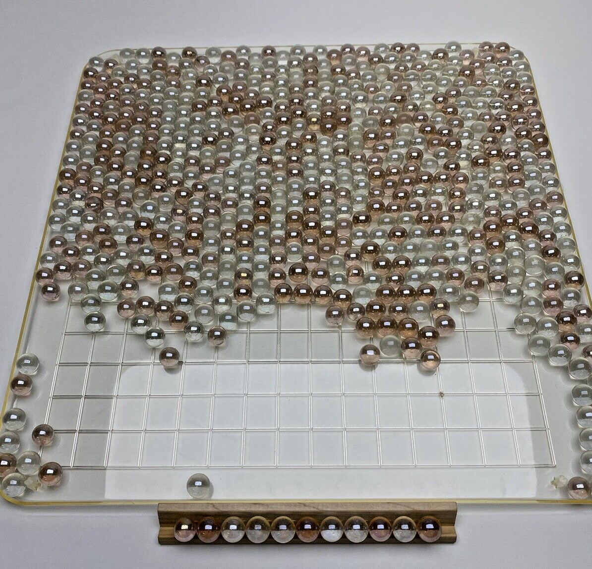 Lot of 600+ SHINY LIGHT IRIDIZED PINK COLOR – ROUND GLASS MARBLES .550″ CLEAR