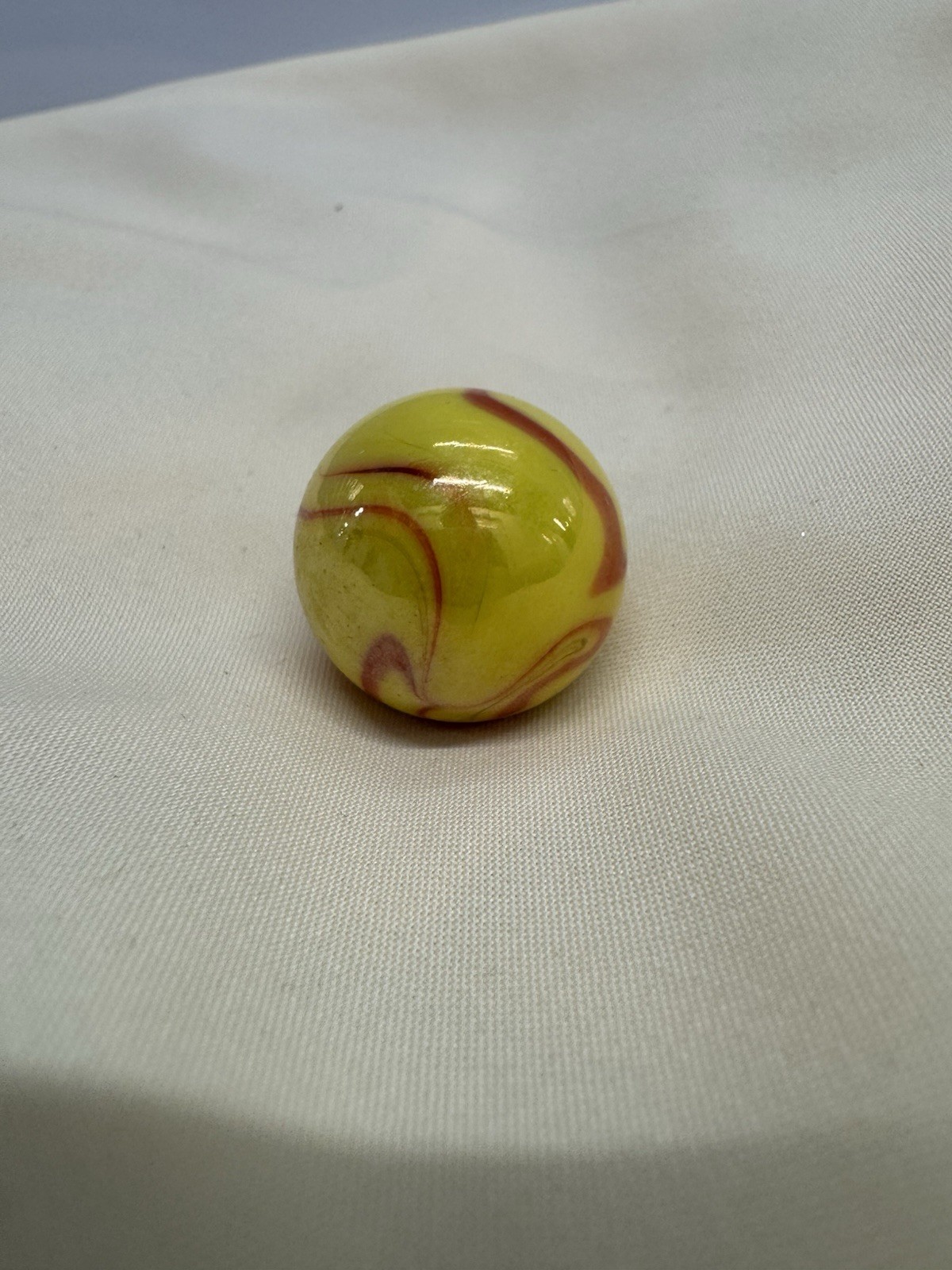 Vacor Marbles Shooter Marble Sun Solar ☀️ Yellow Base Red Flame Swirl .97” Mint