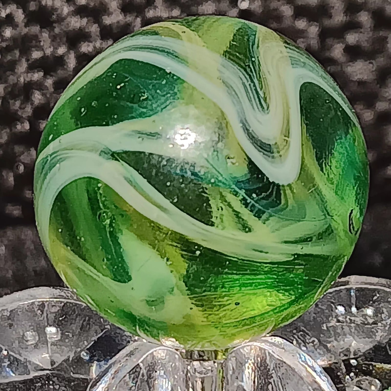 Stunning Ravenswood Transparent Swirl Marble. .60″ Mint. Uv Active.