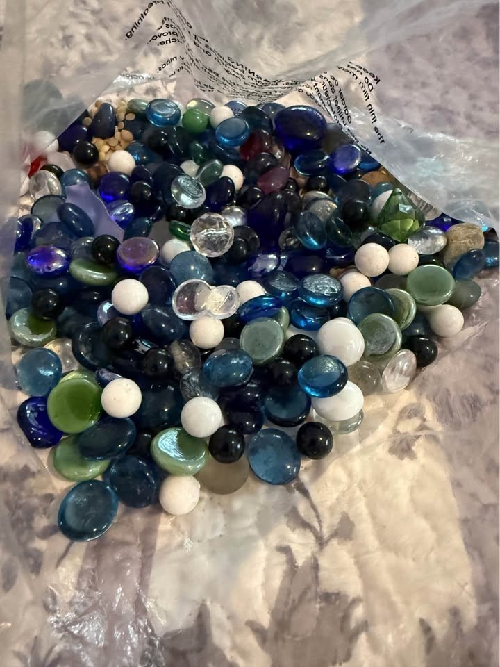 Assorted Decorative Glass and Acrylic Gems ,marbles & stones