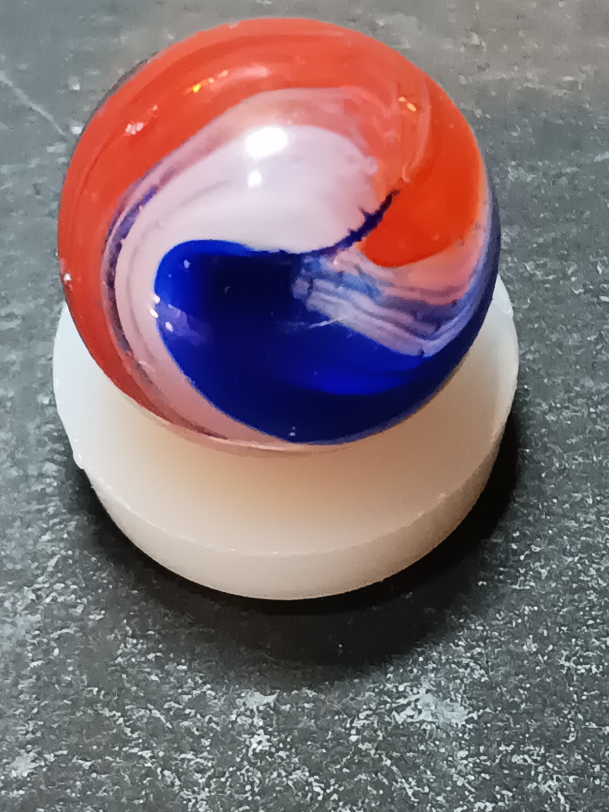 Corkscrew Machine Made Marble Red Blue White Swirl. Akro popeye, mint