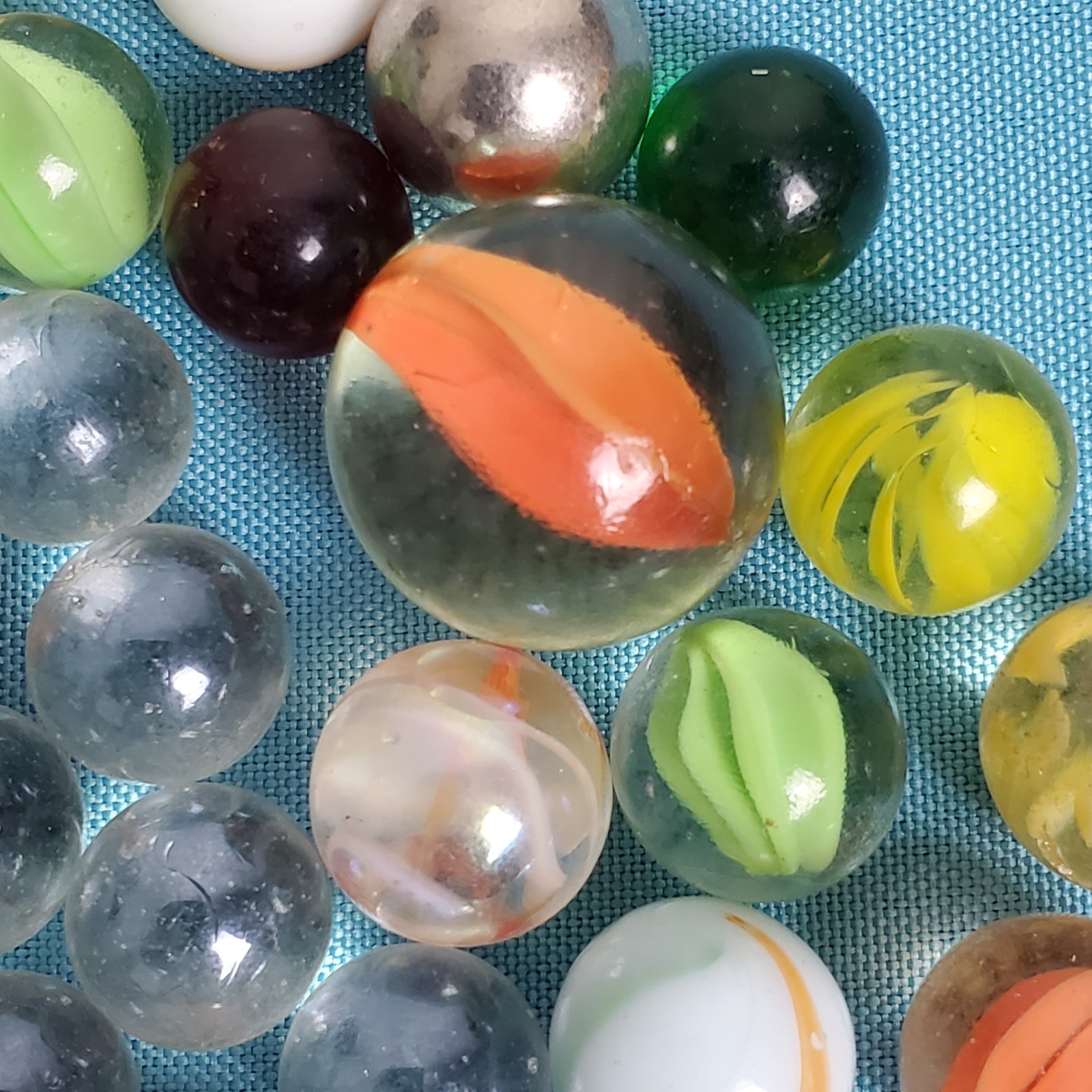Vintage Estate Lot Of Old Collectible Glass marbles 50 Pcs.
