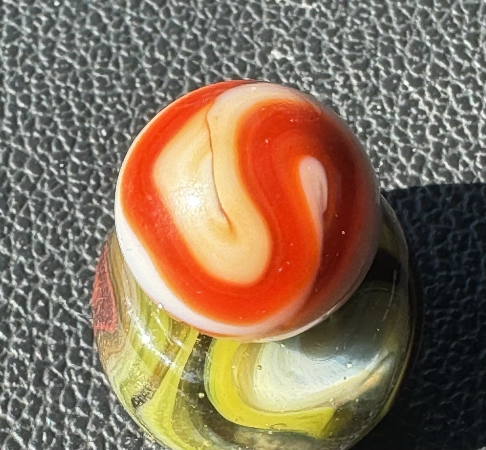 HTF Alley Agate Swirl With A Sprinkle Of Gold AV .54”