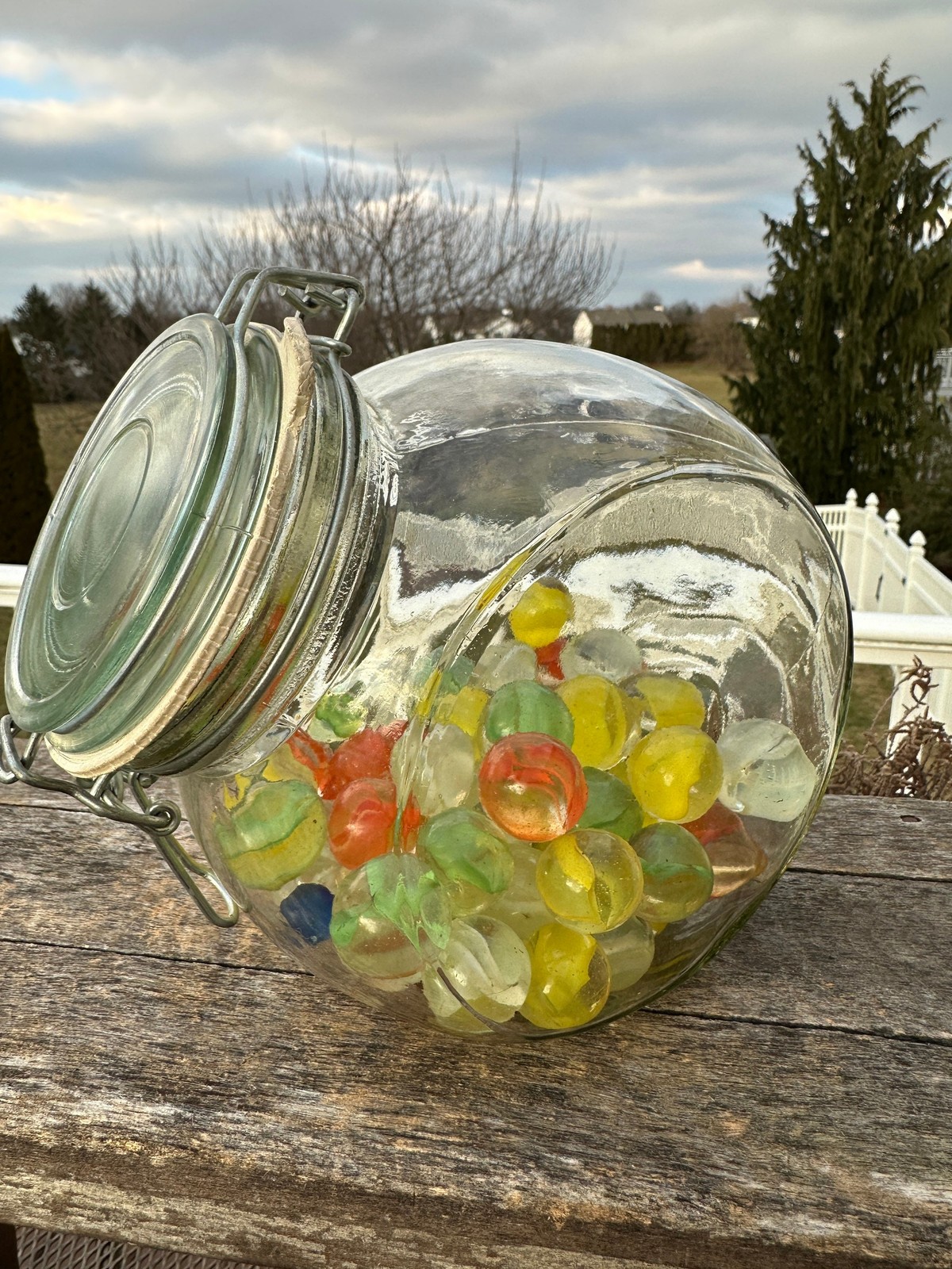 Vintage Cat Eye Marbles Set – 50+ Glass Marbles in Penny Candy Jar