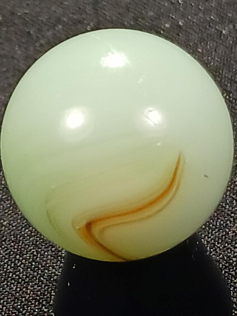 Vitro Agate .59″ Wispy Green White Brown V Patch Near Mint Serious Marble A178