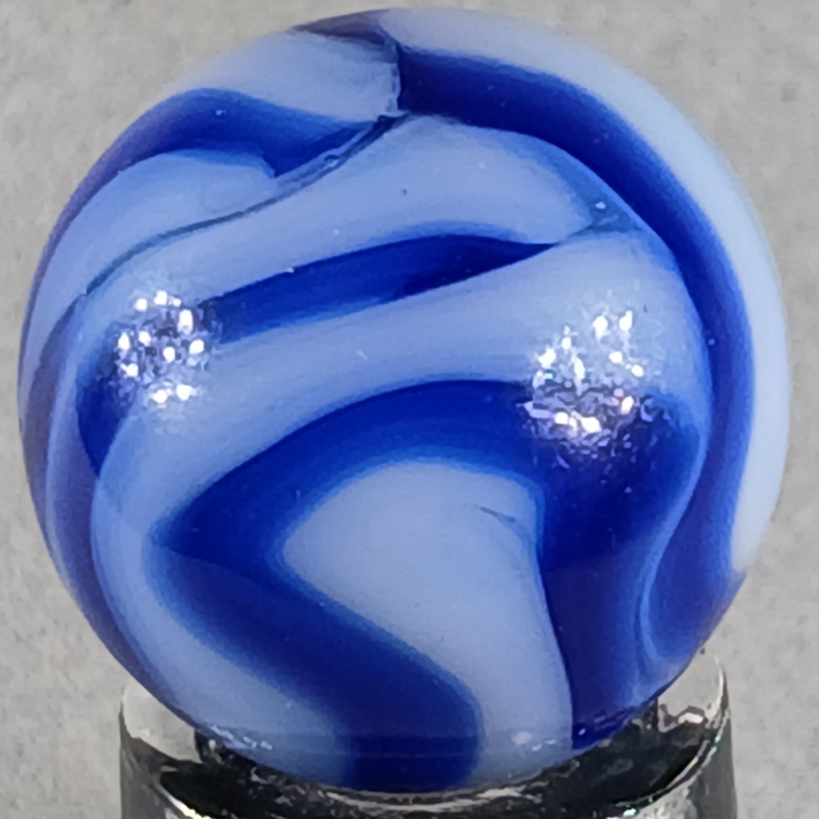 Vintage Alley Swirl .61 Inches Near-Mint Condition Combined Shipping