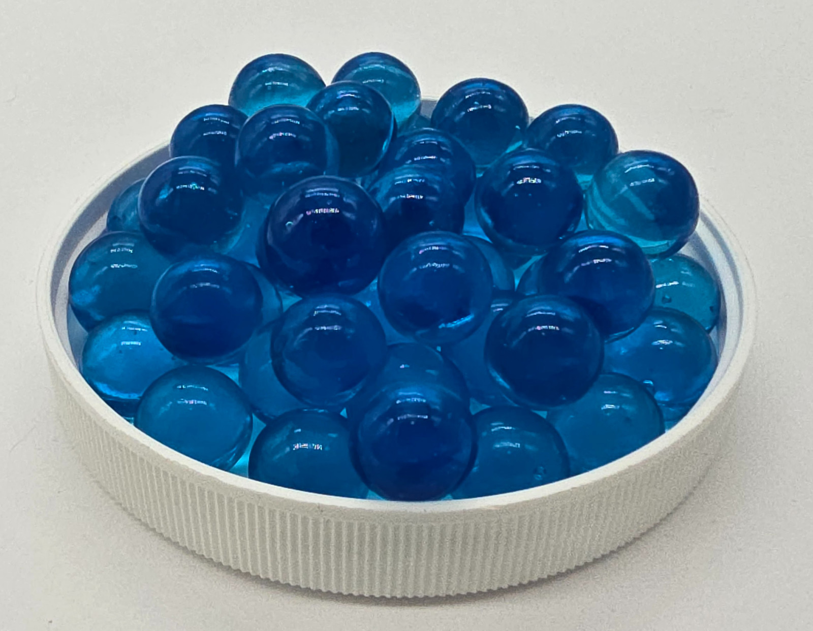Vintage 14mm “Ice Blue” Pack of 25 Player Glass Marbles (~9/16 inch) –