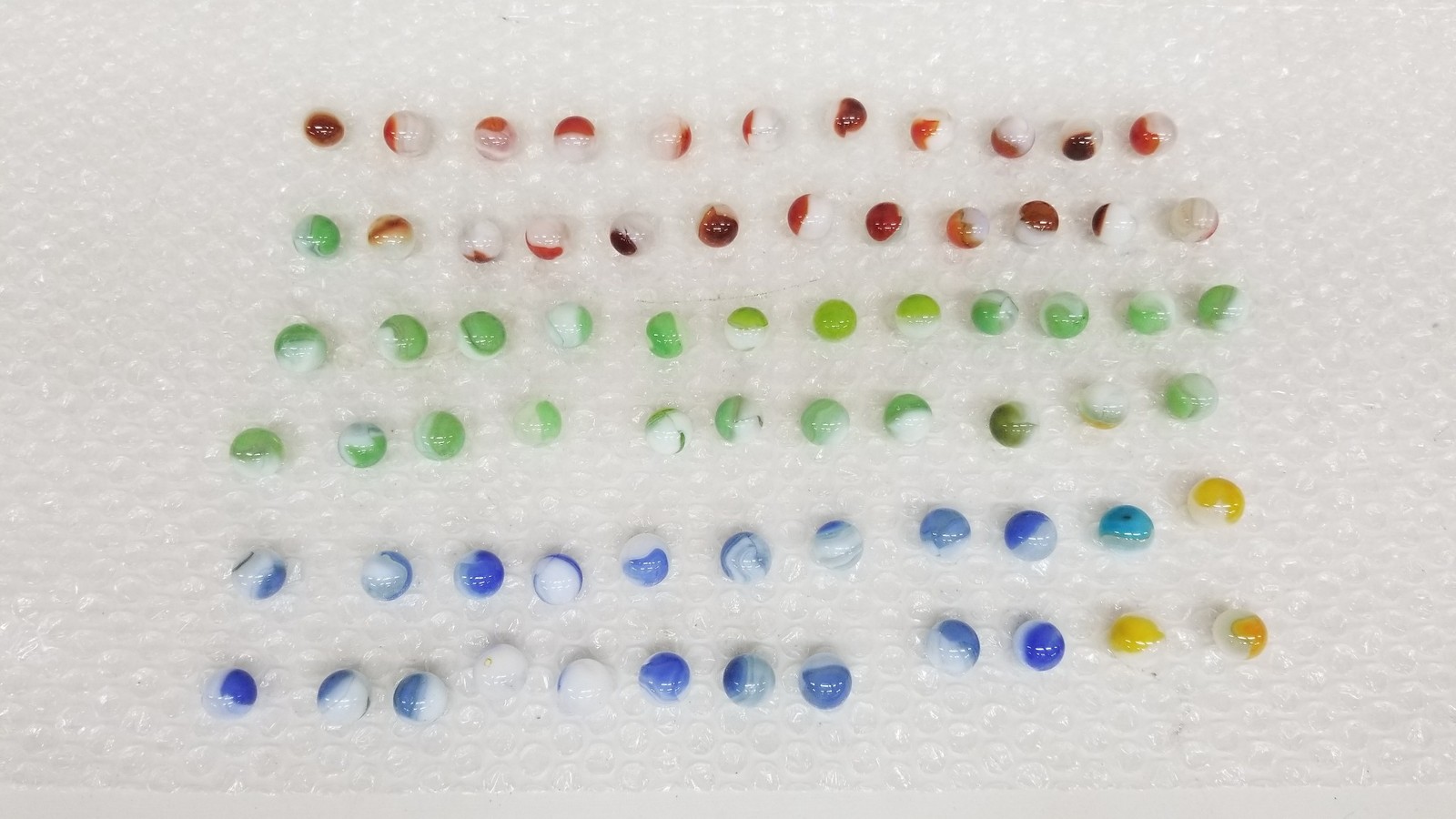 69 Vintage Vitro Conqueror 5/8″ Marbles Multiple Colors Beautiful Mint