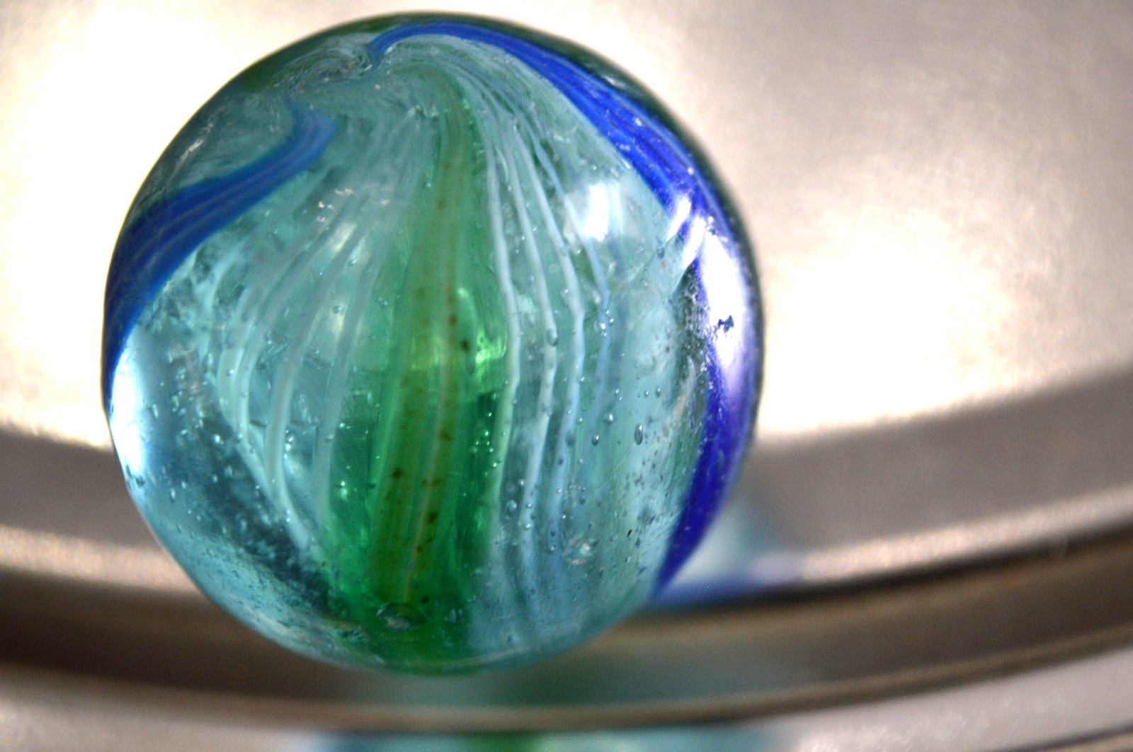 German swirl hand blown marble (ungraded)