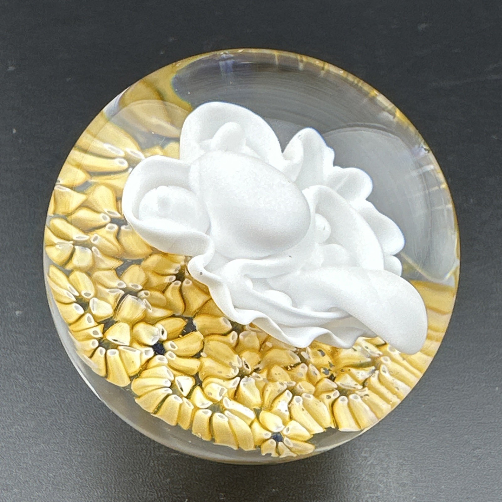 Contemporary Handmade Art Glass Marble 1.52″ White Floral Monster Flower MIB