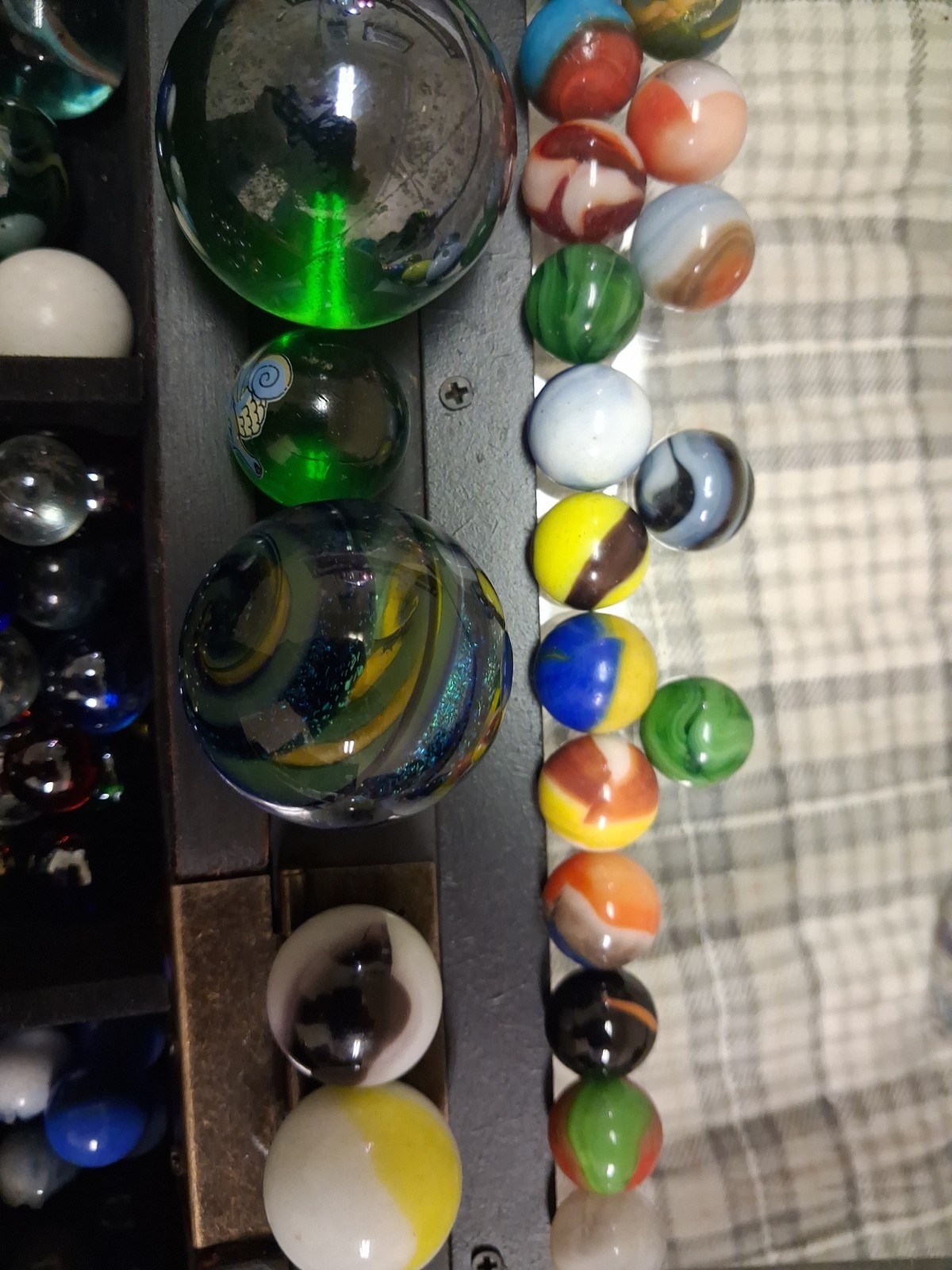 huge lot vintage marbles Different Makers