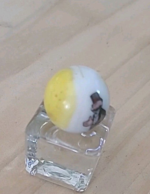 ” JEFF ” MARBLE 3/4″ COMIC STRIP CHARCATER MARBLE PELTIER GLASS NM/-M