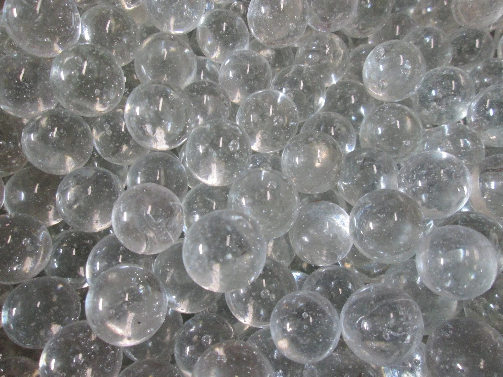 MARBLE BULK LOT 1 LB 9/16″ CLEAR COLOR CHAMPION MARBLES