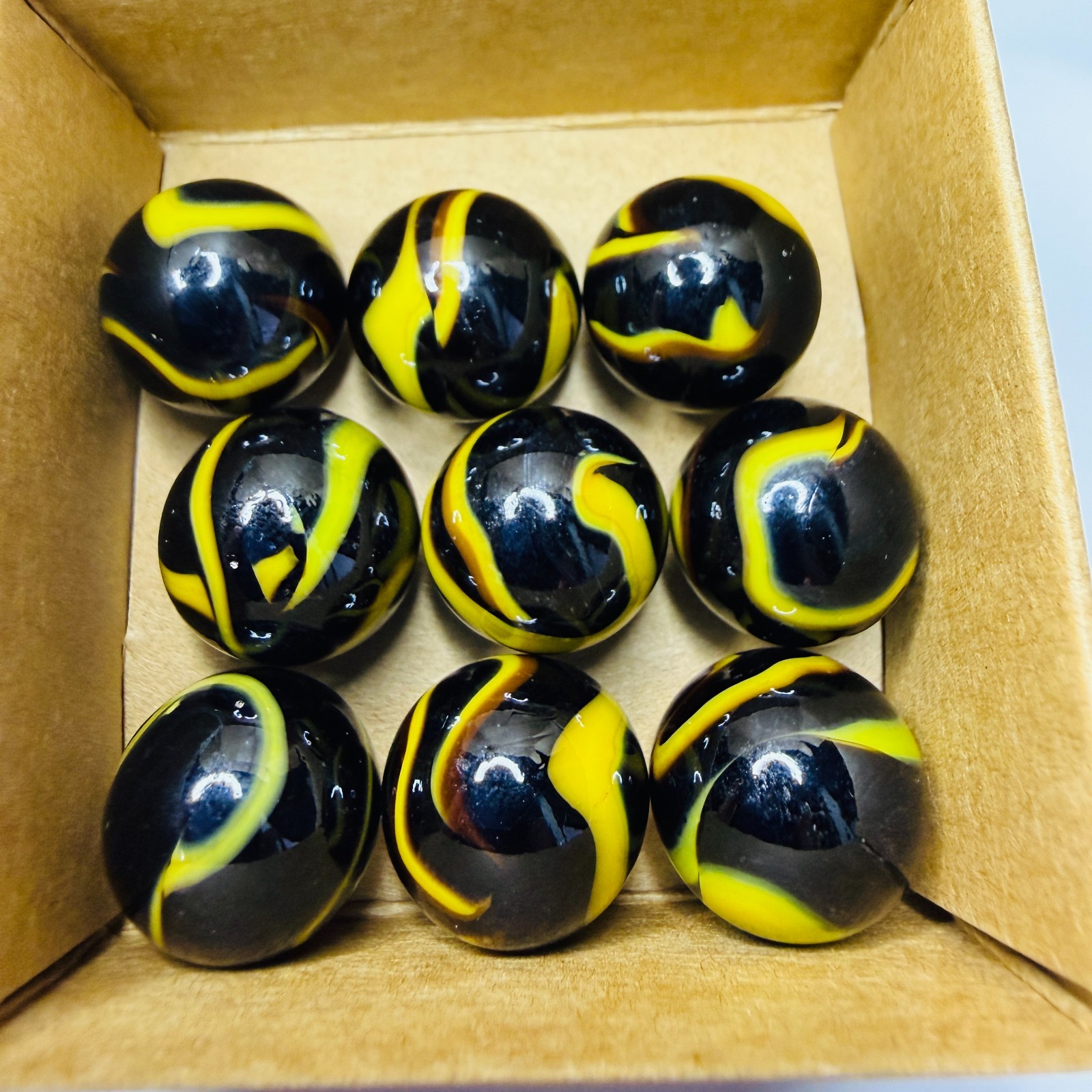 9 Lot Poison Frog Marble Collection by Vintage Marbles 16mm 5/8″ Yellow Swirls