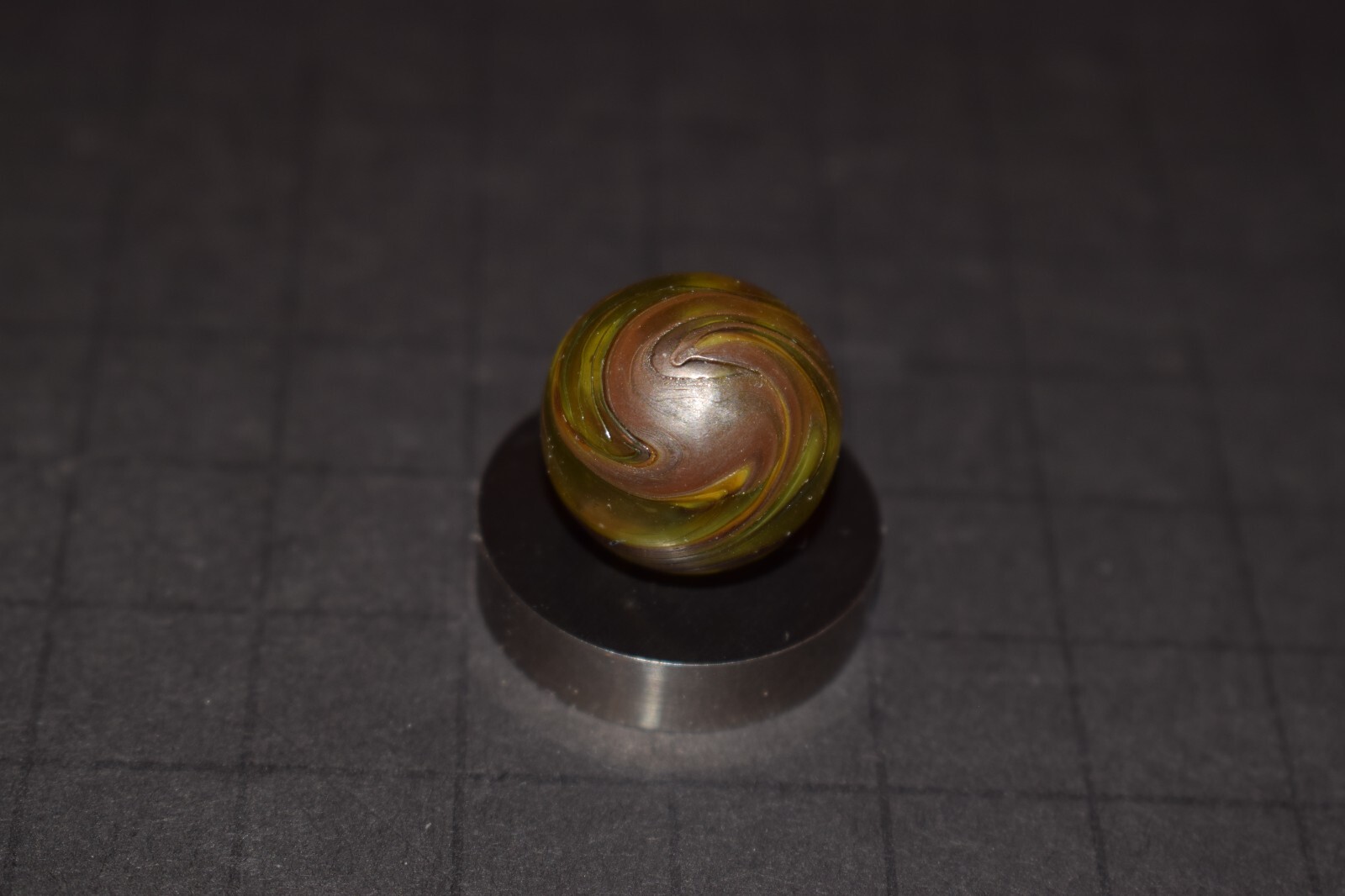JABO Yellow Base Glass 🎂Chocolate Tank Wash Swirl Toy Marble Size .703″=23/32″