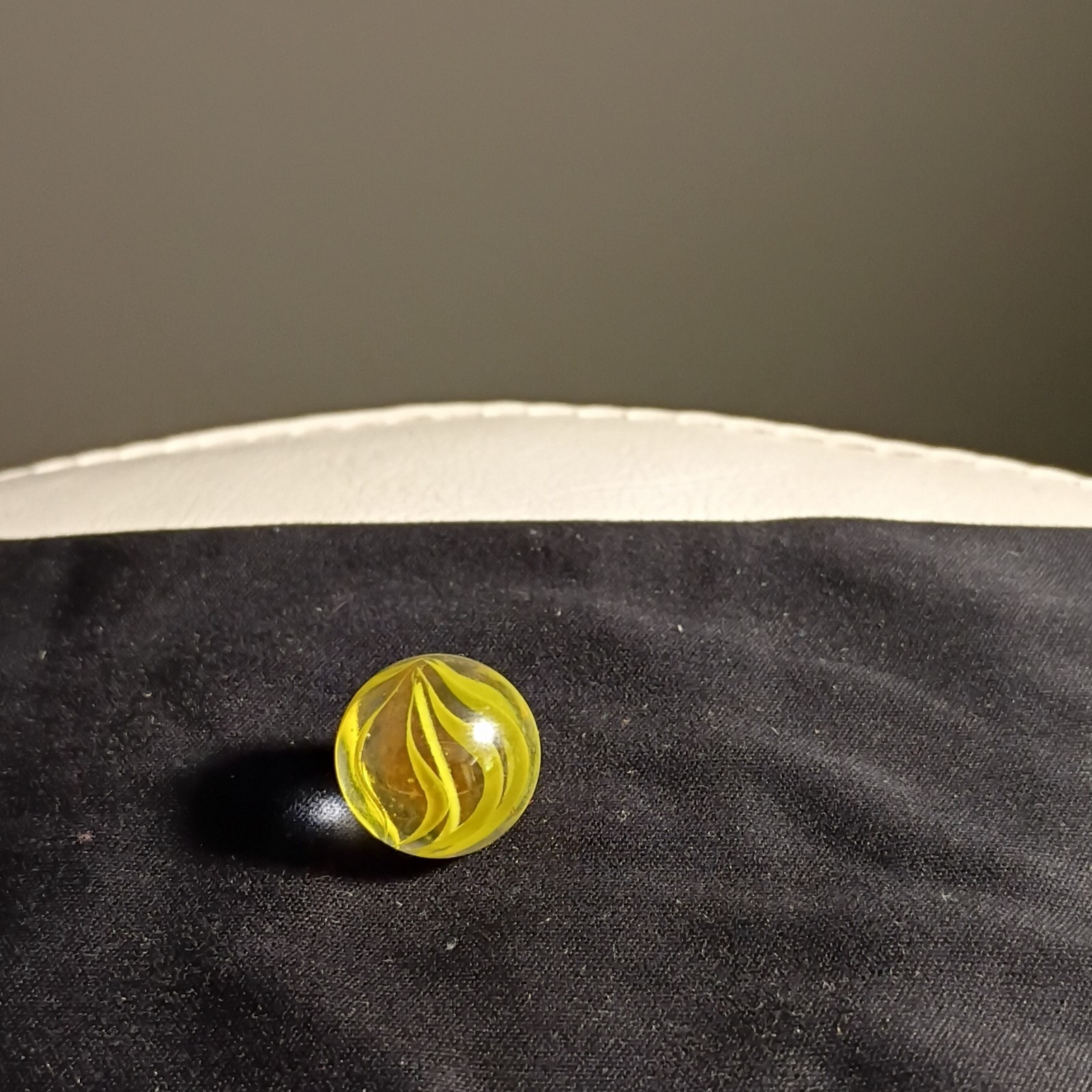 Single Glass Toy Marble, Yellow Swirl Design, Swirl Style, Ages 17 Years & Up
