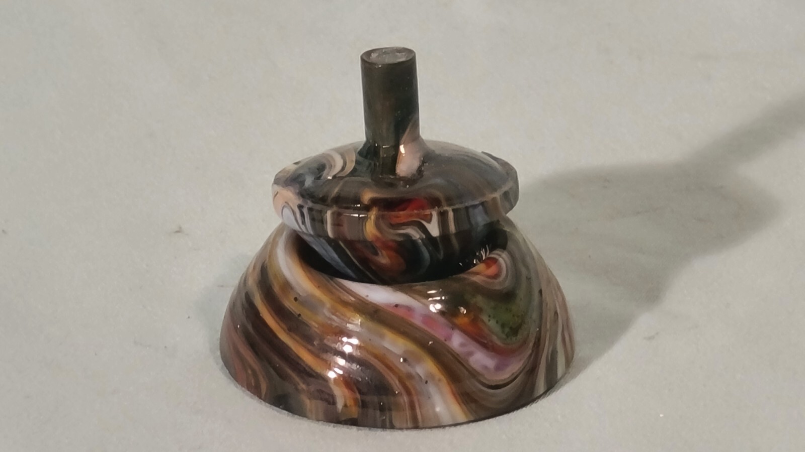 ANDY DAVIS, Glass Art Spinning Top & Base, Tribute to Friendship Run (?), #079C