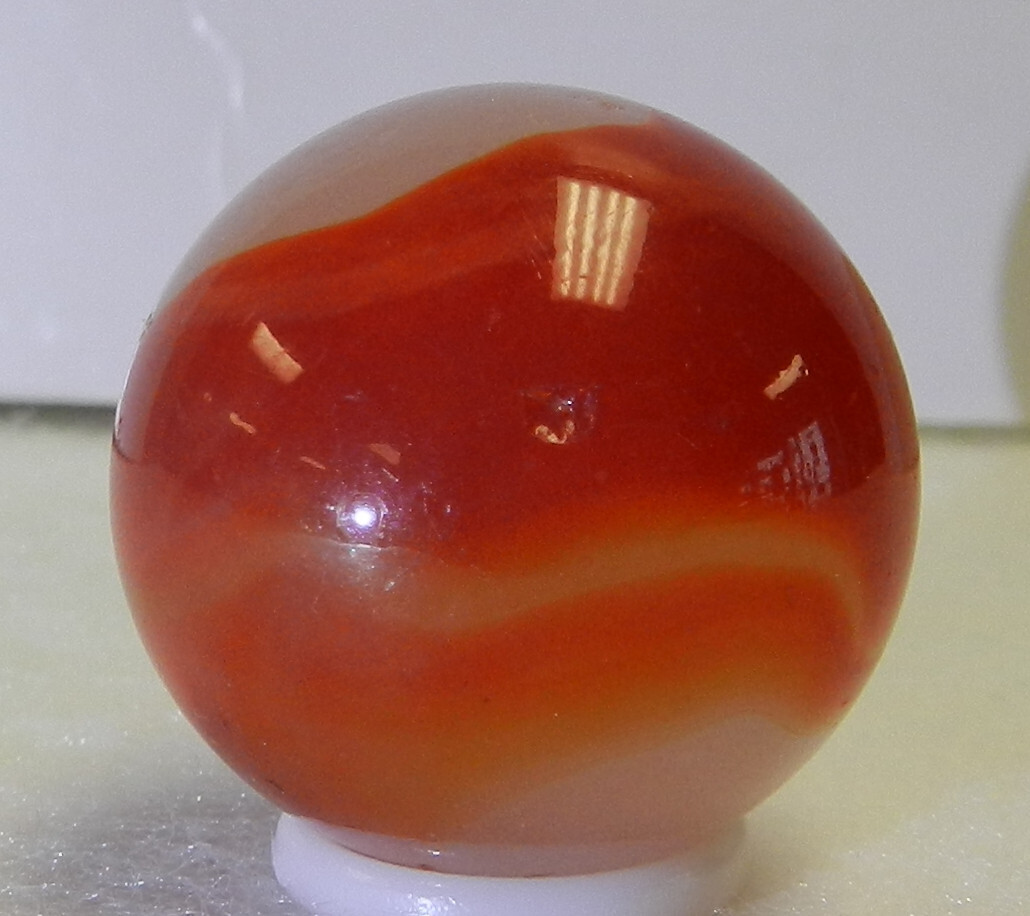 #17859m .98 Inches Vintage Akro Agate Ace Corkscrew Shooter Marble