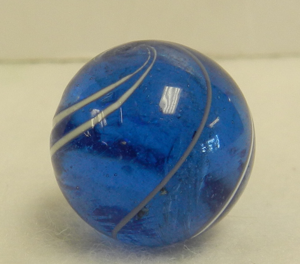 #17133m Very Nice .73 In German Handmade Blue Glass Marble With Inner Ghosting