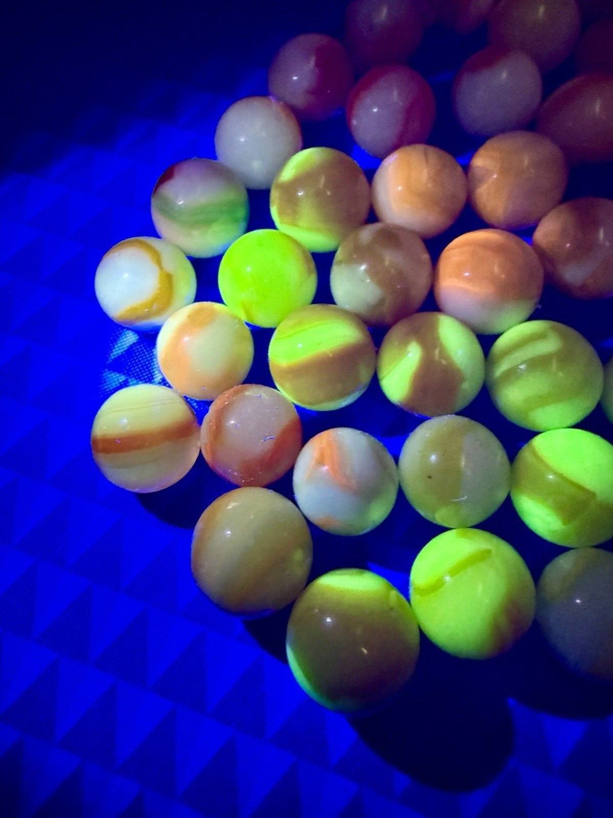 VTG Akro Agate Alley Peltier Rainbow Yellow Glass Marbles Lot of 44
