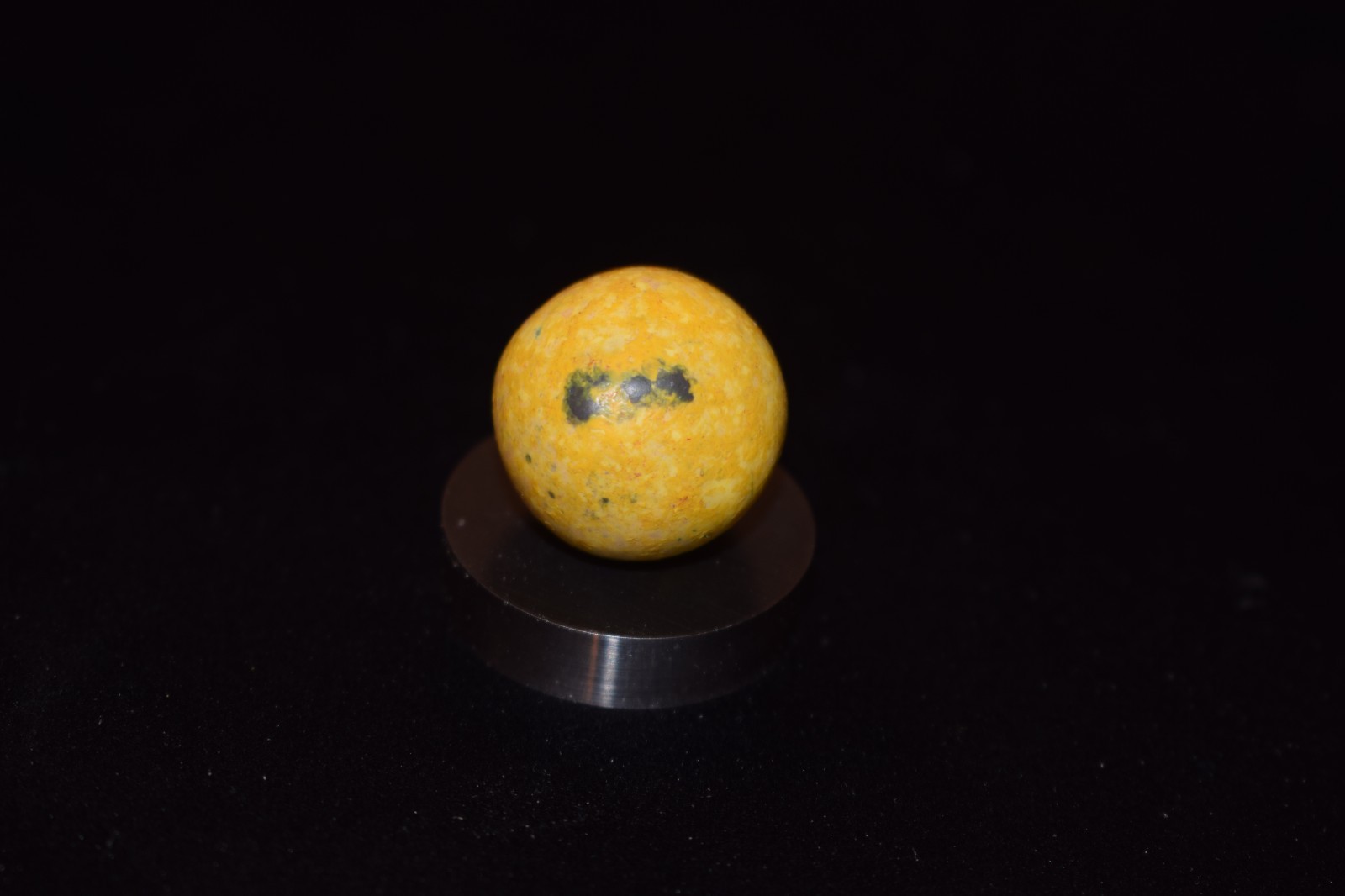 Antique INK SP⚫T Electric 💡 Yellow🟡 Base Heavy 🐘Clay Marble Shooter Size .781