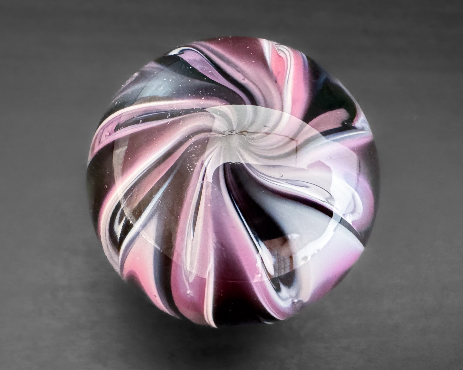 Steve Davis 1.5″ Pink White Black Swirl Handblown Art Glass Marble